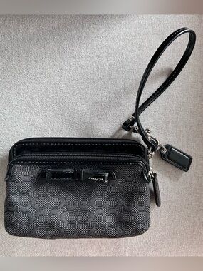 Coach Black Double Zip Wristlet Wallet in Signature Canvas with bow accent